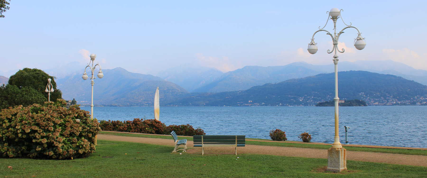 Imagen de vista previa de la fotografía del lago Maggiore 2022 de Gabriele Romano